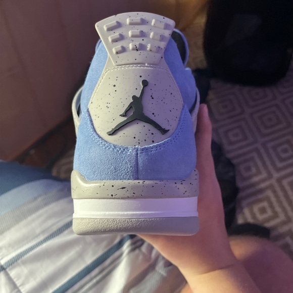 Jordan retro 4 university blue - Picture 3 of 11